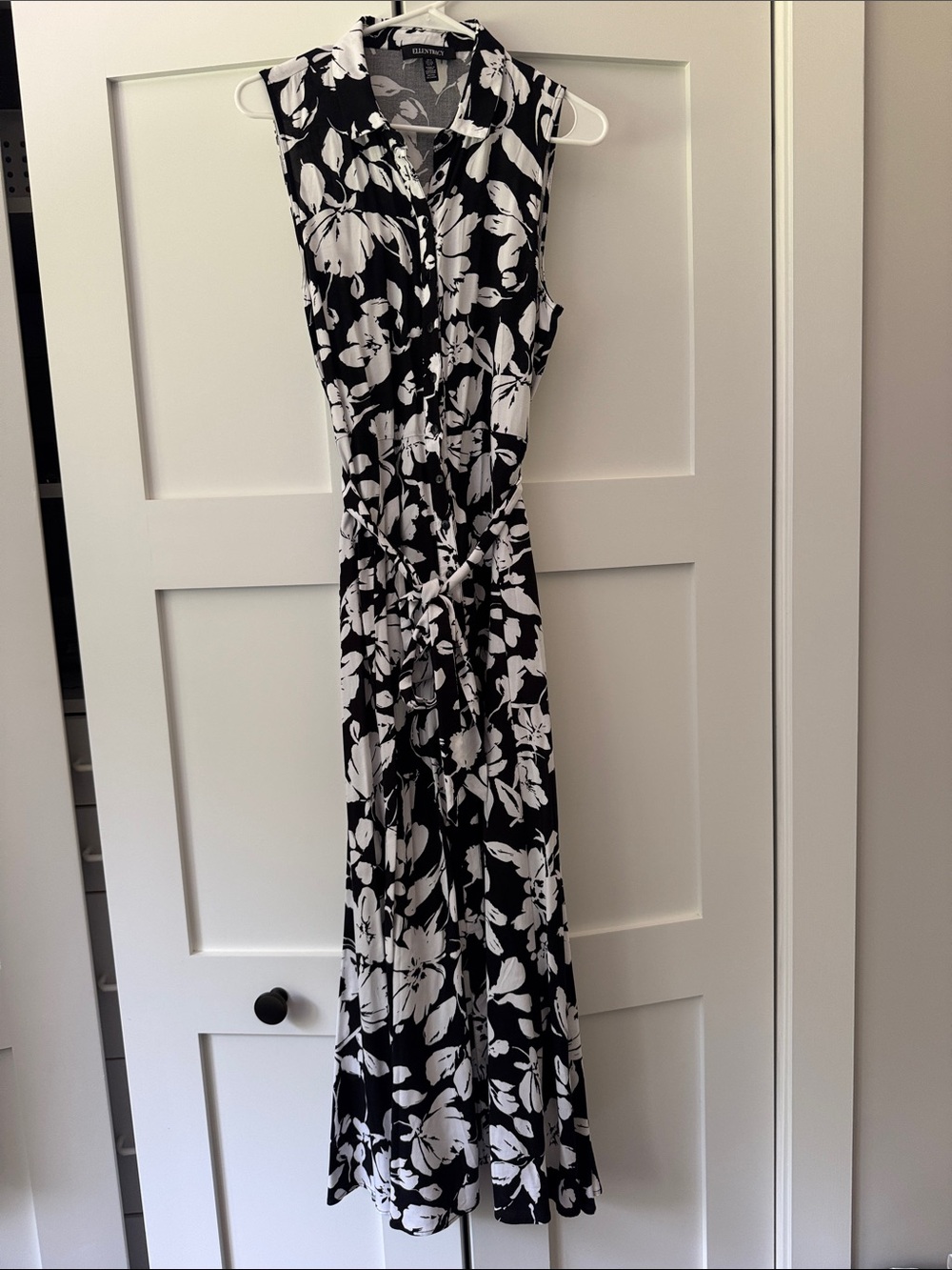 Ellen Tracy Black and White Floral Maxi Dress